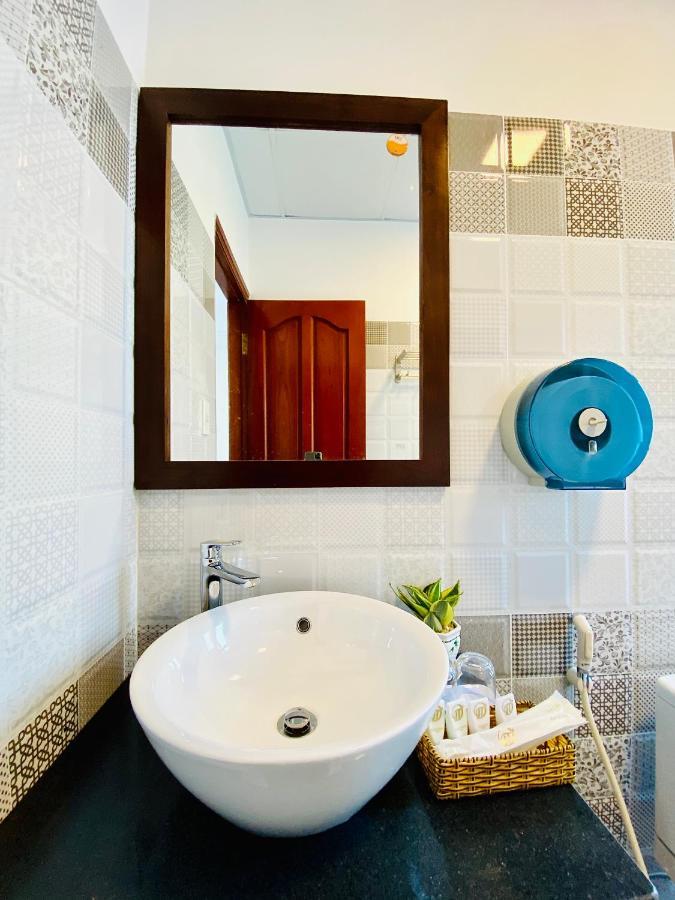 Hotel Duc Thanh 2 Chi Khu Co Ong Екстериор снимка